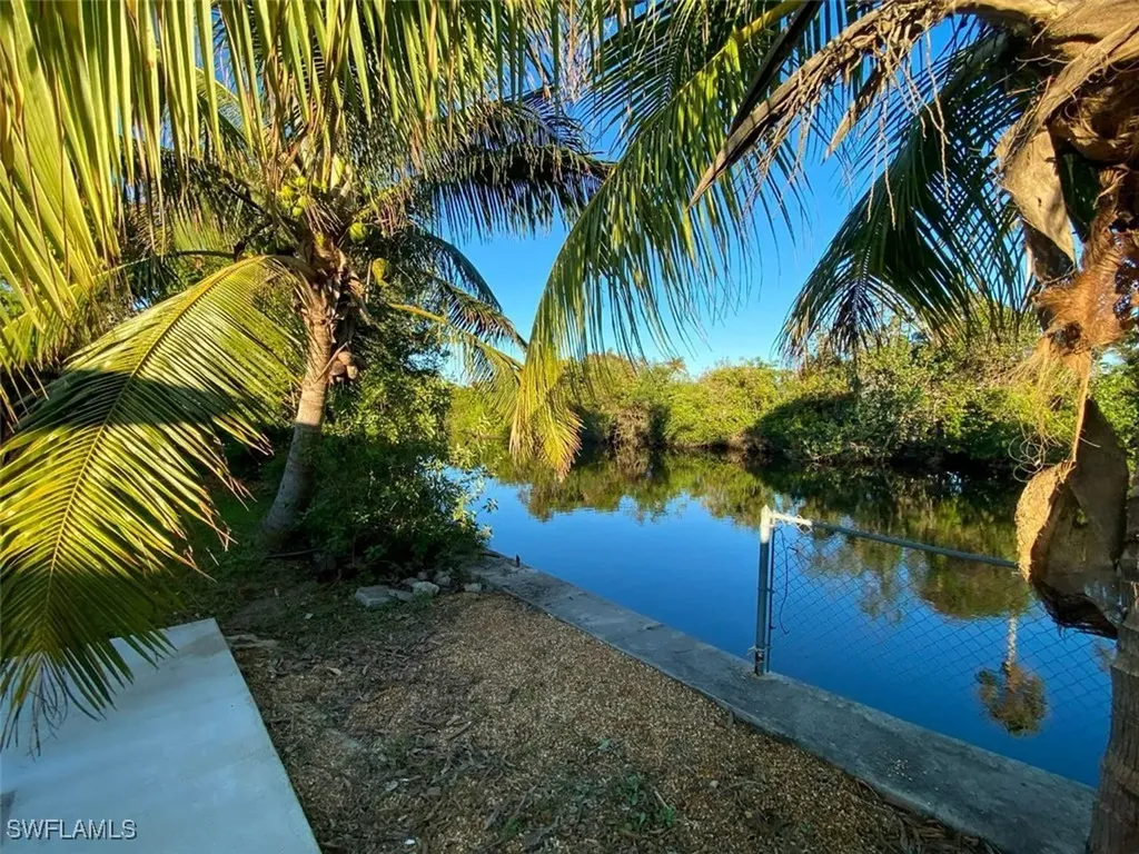 550 14th Street N Naples FL 34102