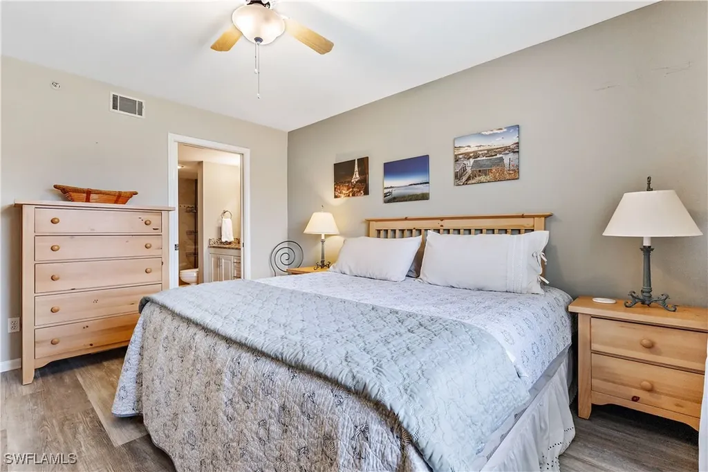 1001 Eastham Way Naples FL 34104