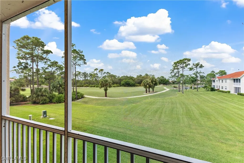 1001 Eastham Way Naples FL 34104