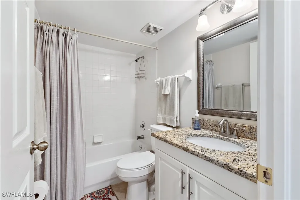 1001 Eastham Way Naples FL 34104