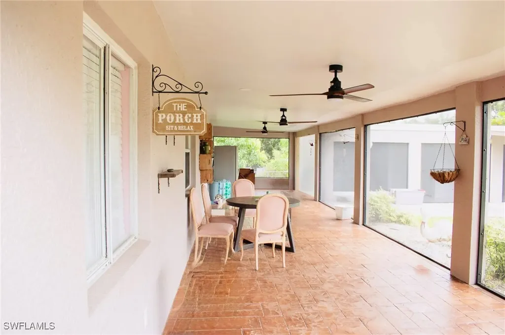 3210 22nd Avenue NE Naples FL 34120