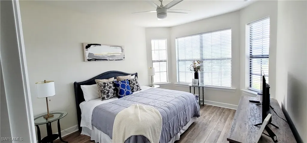 2045 Yellowfin Circle W Naples FL 34114