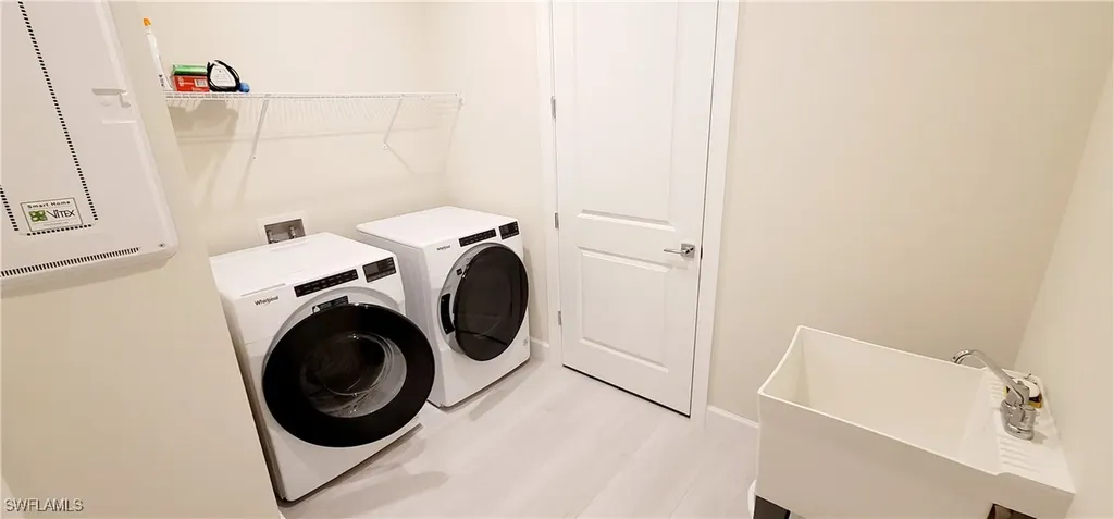 2045 Yellowfin Circle W Naples FL 34114