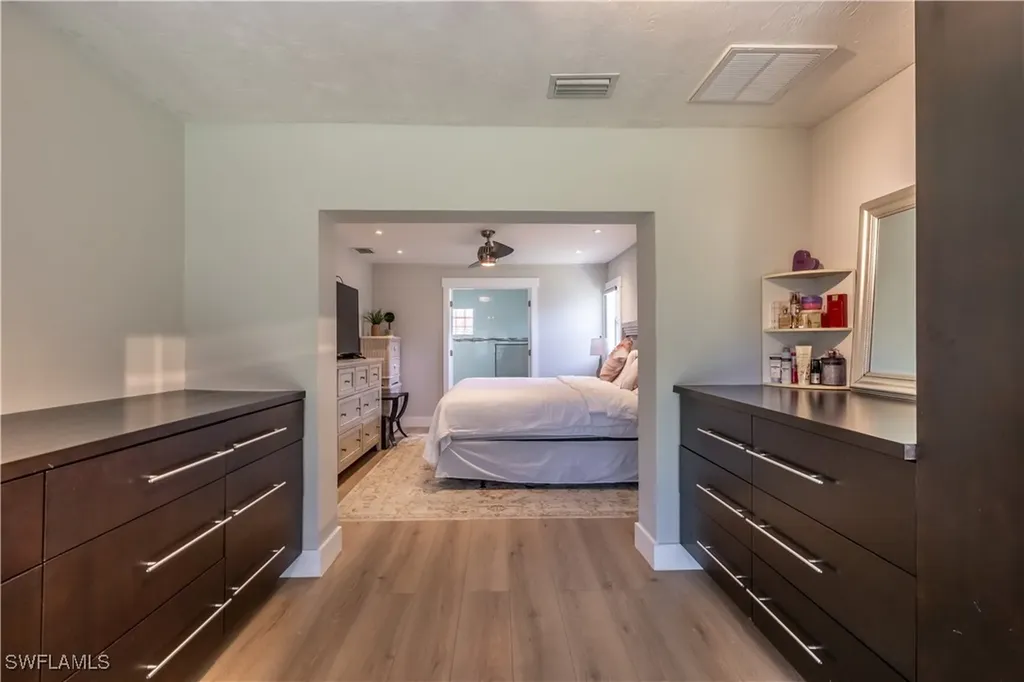2237 Kings Lake Boulevard Naples FL 34112