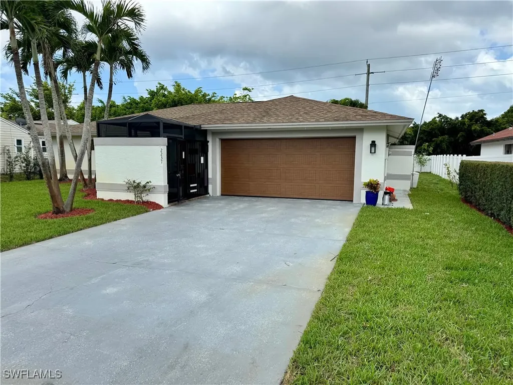 2237 Kings Lake Boulevard Naples FL 34112
