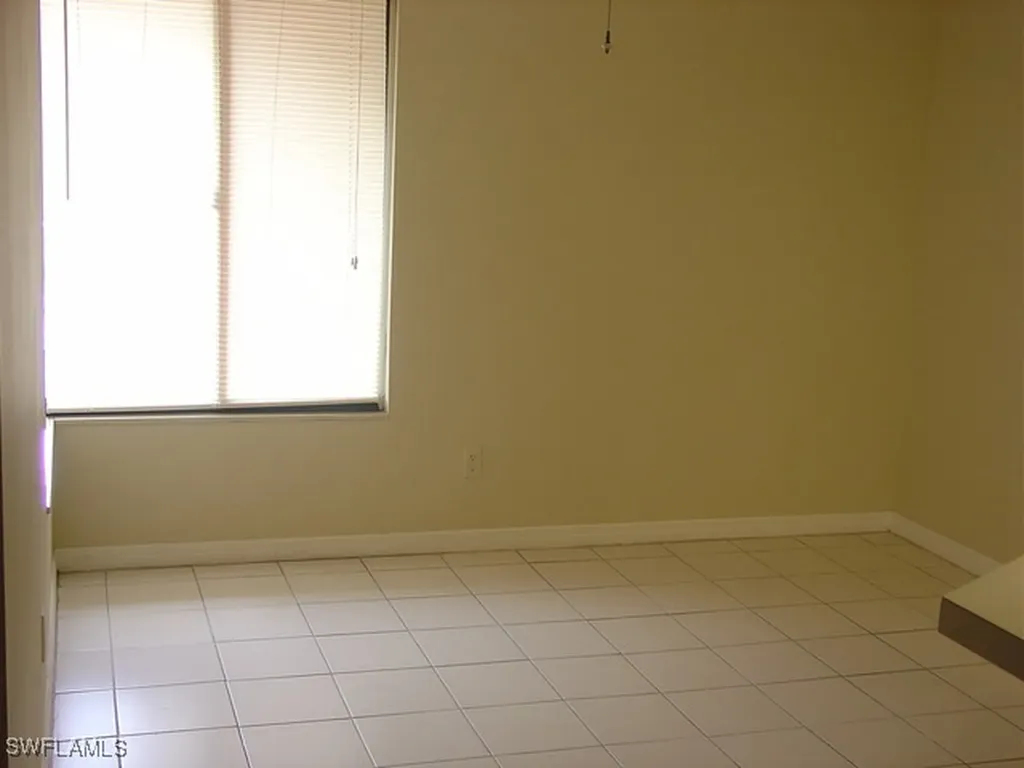 110 Cypress Way E Naples FL 34110