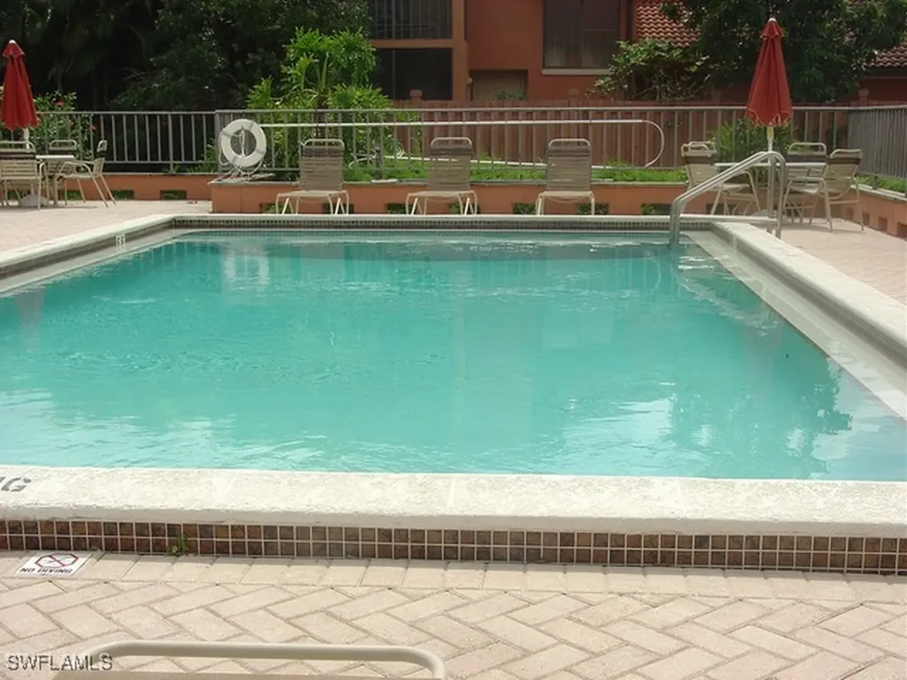 110 Cypress Way E Naples FL 34110