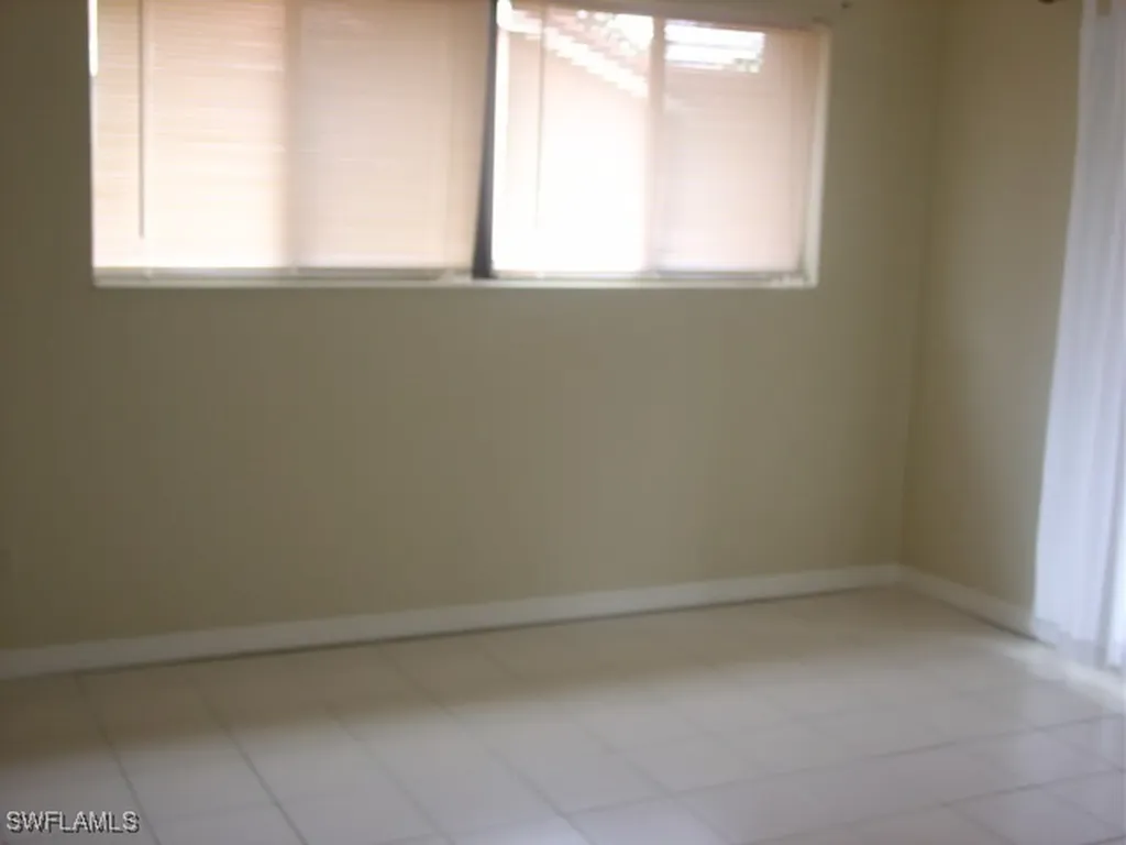 110 Cypress Way E Naples FL 34110