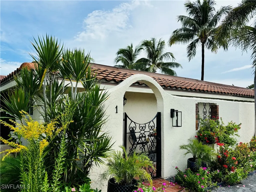 1455 Curlew Avenue Naples FL 34102