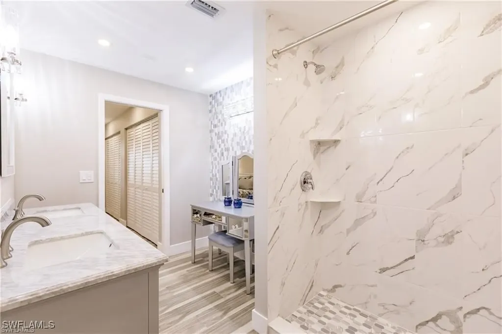 1455 Curlew Avenue Naples FL 34102