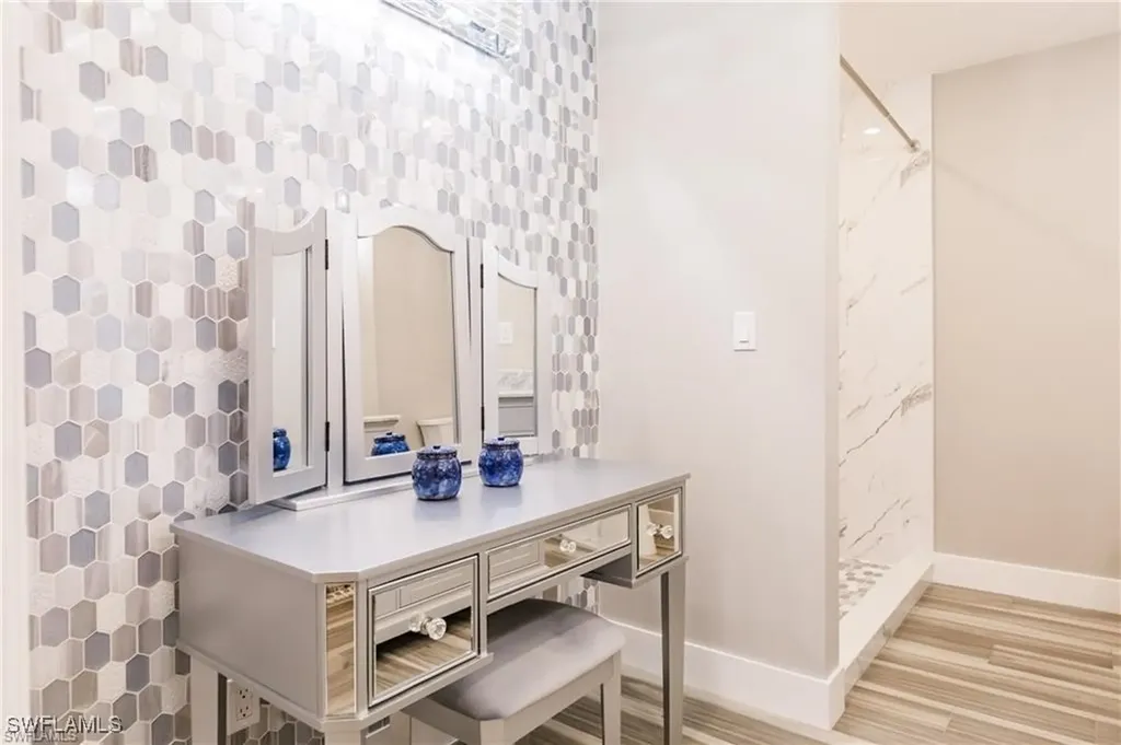 1455 Curlew Avenue Naples FL 34102