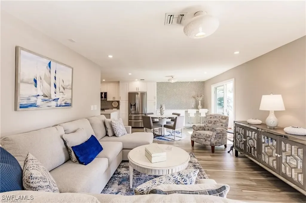 1455 Curlew Avenue Naples FL 34102