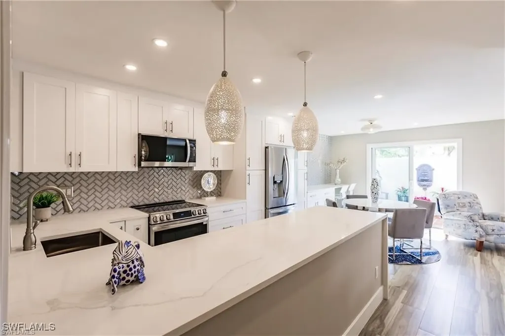 1455 Curlew Avenue Naples FL 34102