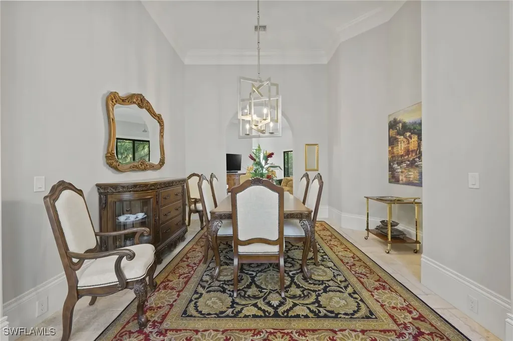 6489 Highcroft Drive Naples FL 34119