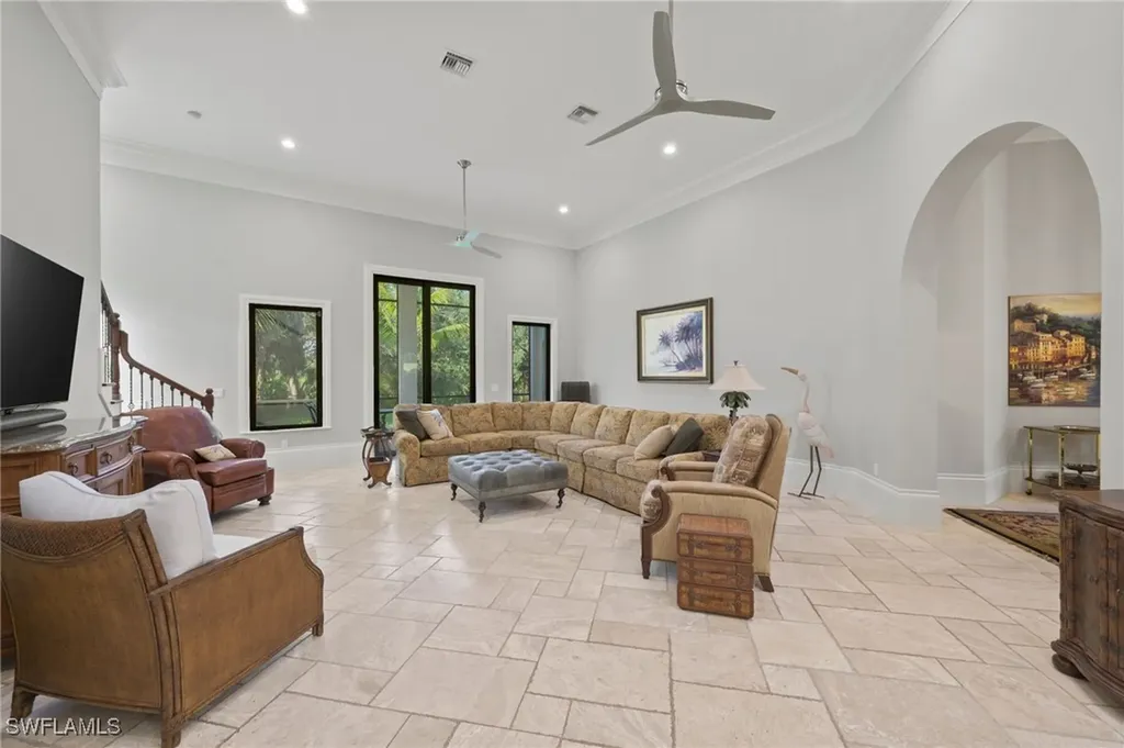 6489 Highcroft Drive Naples FL 34119