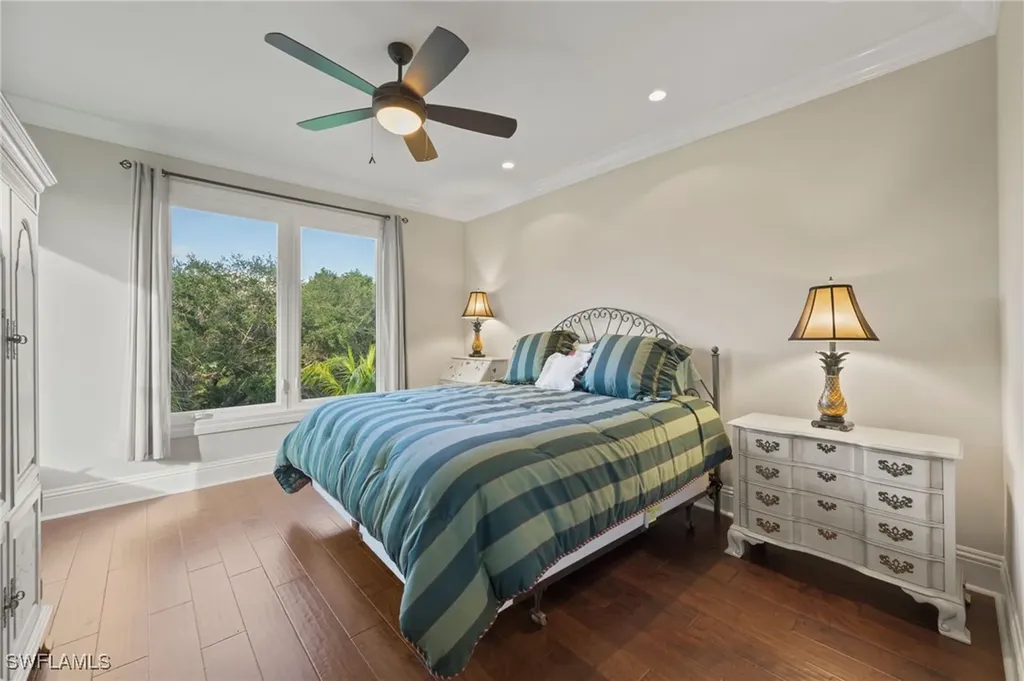 6489 Highcroft Drive Naples FL 34119