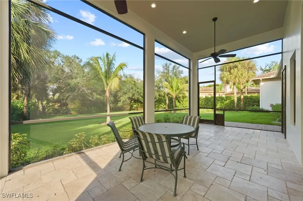 6489 Highcroft Drive Naples FL 34119