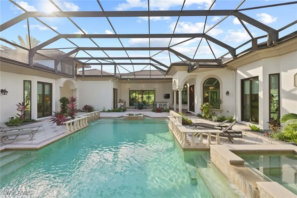 6489 Highcroft Drive Naples FL 34119