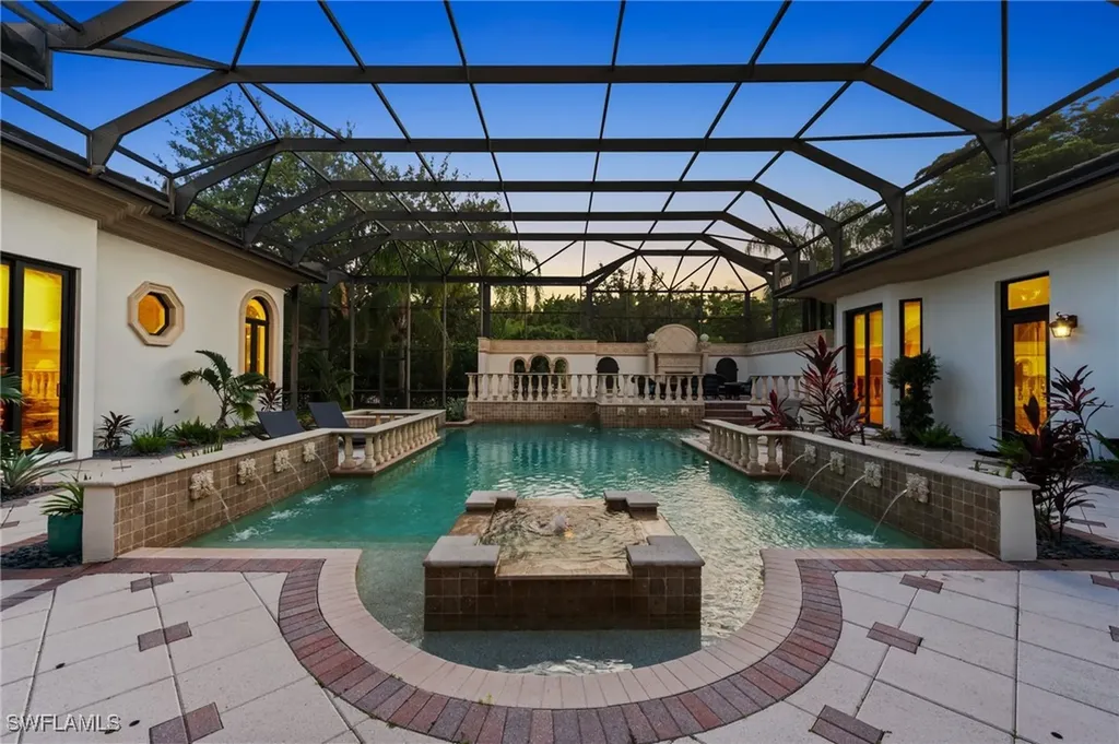 6489 Highcroft Drive Naples FL 34119