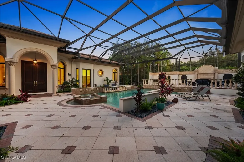 6489 Highcroft Drive Naples FL 34119