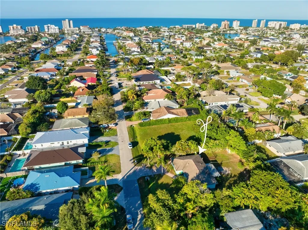 565 100th Avenue N Naples FL 34108