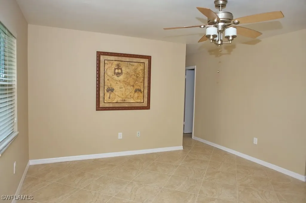 565 100th Avenue N Naples FL 34108