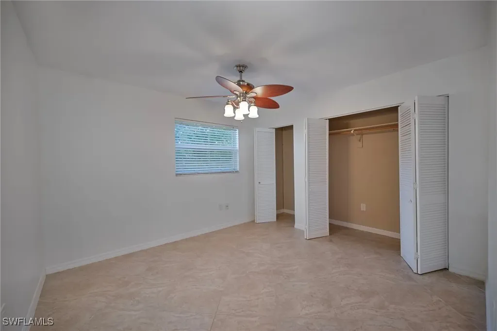 565 100th Avenue N Naples FL 34108