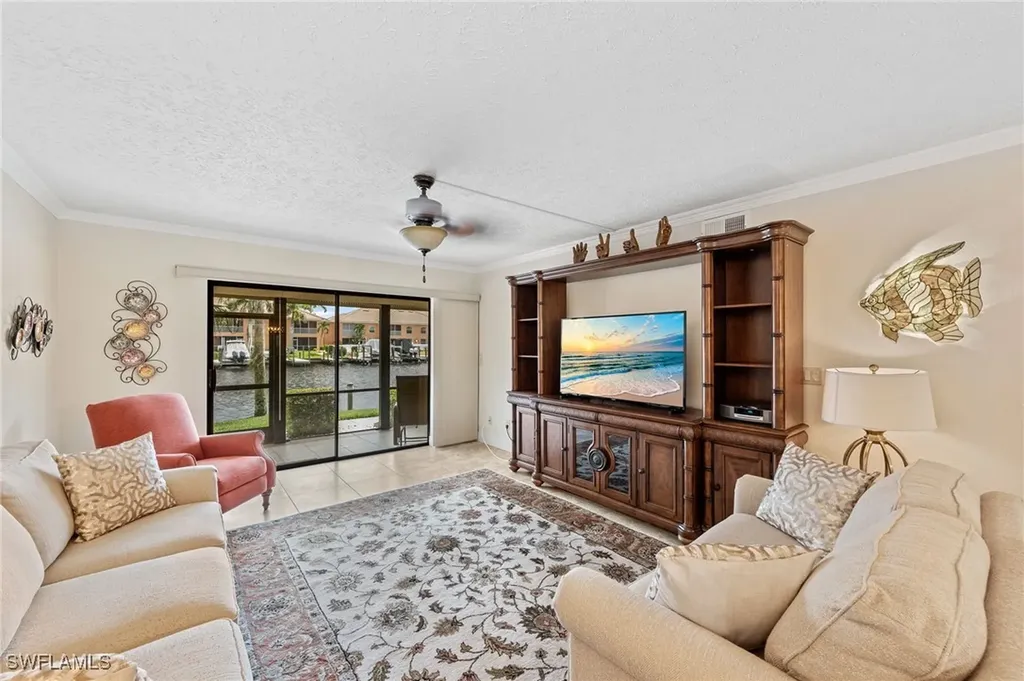 4515 Country Club Boulevard Cape Coral FL 33904