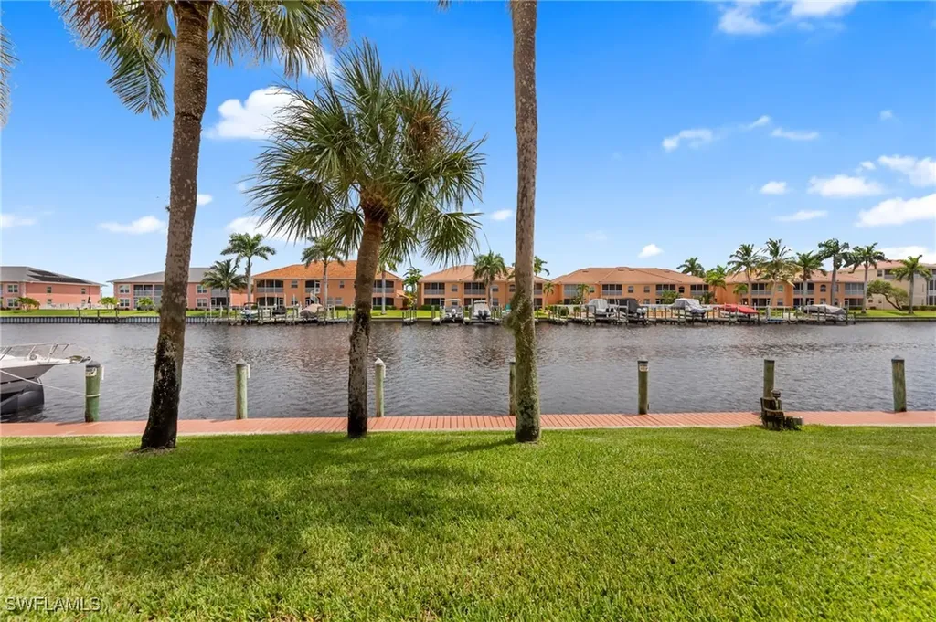 4515 Country Club Boulevard Cape Coral FL 33904