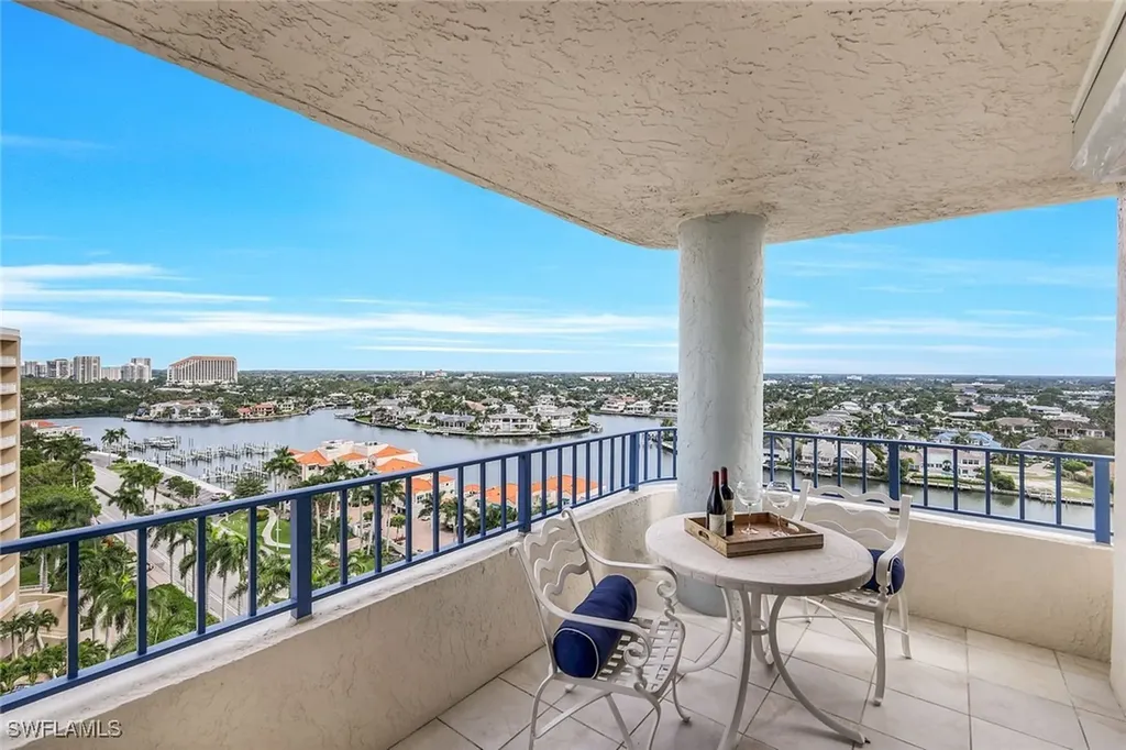 4451 Gulf Shore Boulevard N Naples FL 34103