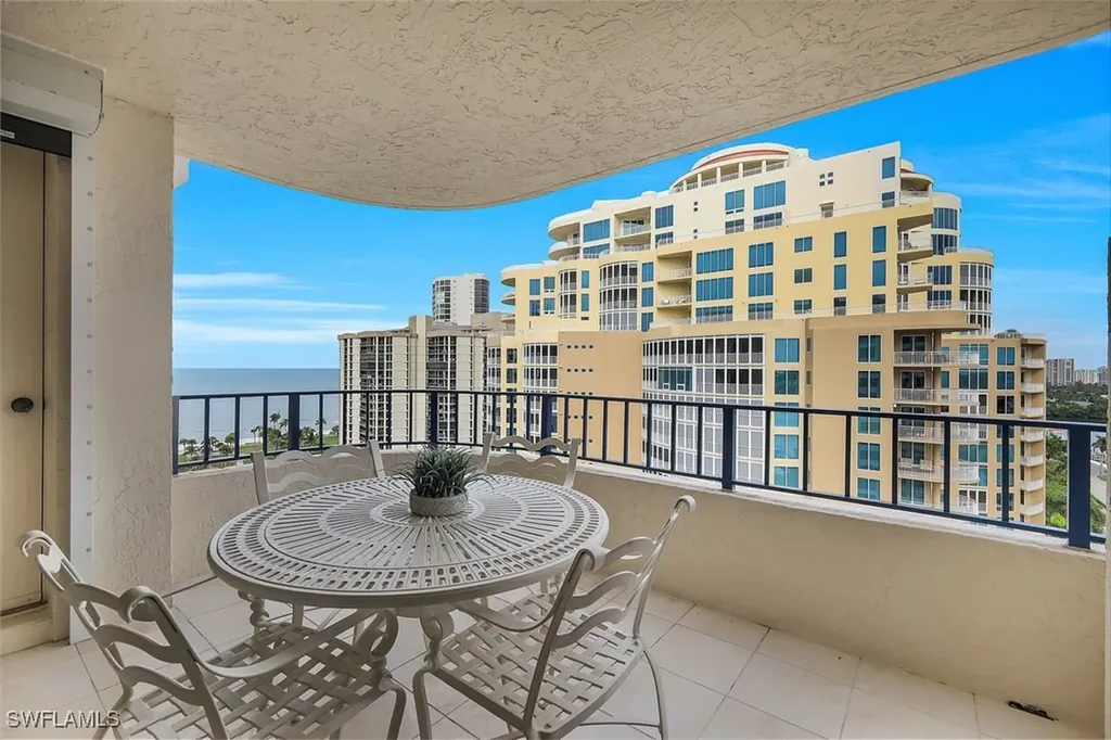 4451 Gulf Shore Boulevard N Naples FL 34103