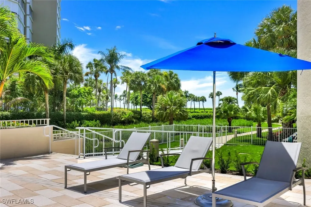 4451 Gulf Shore Boulevard N Naples FL 34103