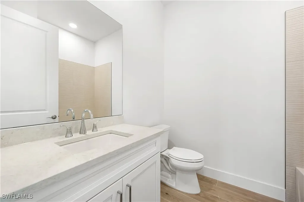 9033 Wisteria Way Naples FL 34114