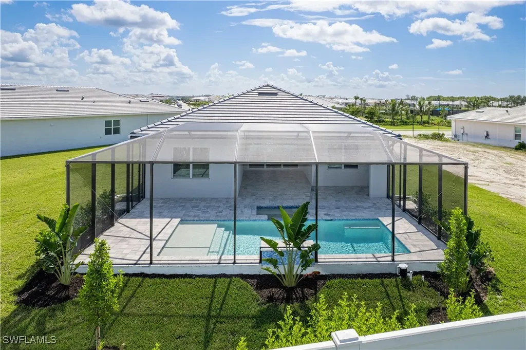 9033 Wisteria Way Naples FL 34114