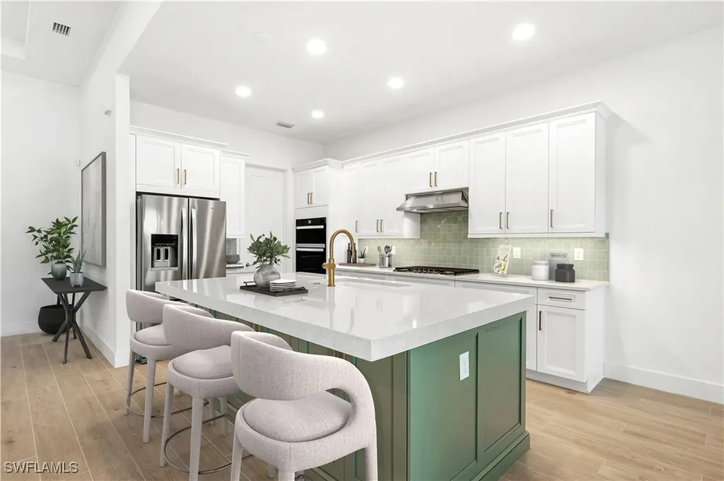9033 Wisteria Way Naples FL 34114