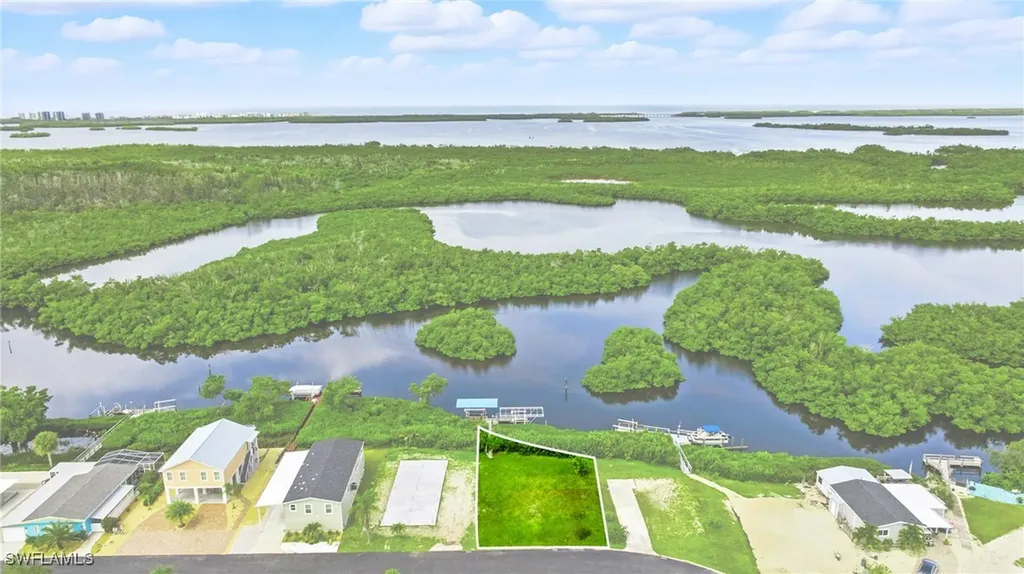 4769 Tahiti Drive Bonita Springs FL 34134