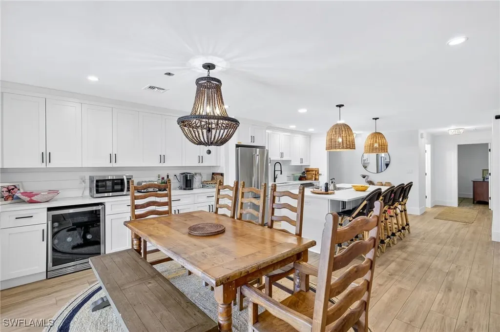 160 San Salvador Street Naples FL 34113