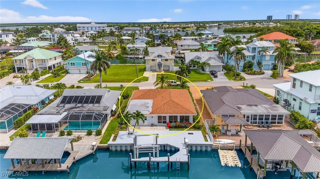 160 San Salvador Street Naples FL 34113
