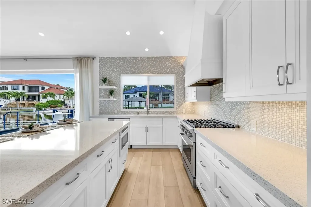 151 Bayview Avenue Naples FL 34108