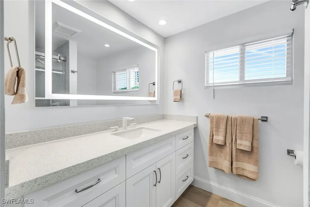 151 Bayview Avenue Naples FL 34108