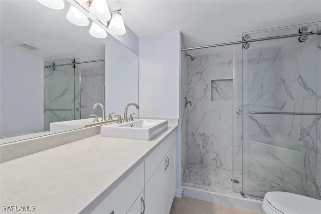 134 Cypress Way E Naples FL 34110