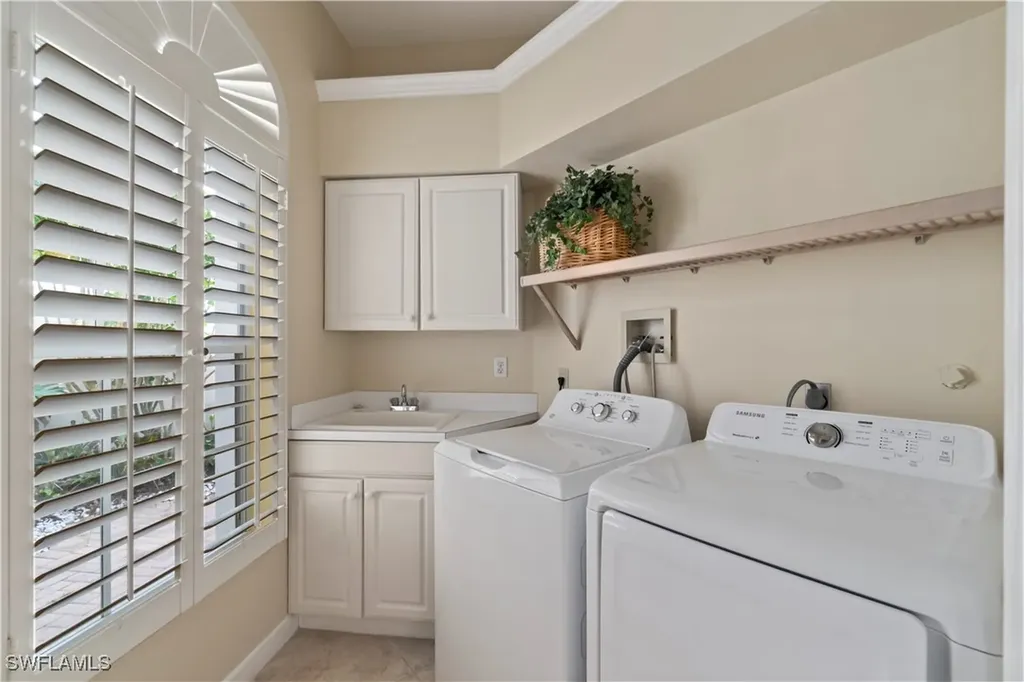 15279 Devon Green Lane Naples FL 34110