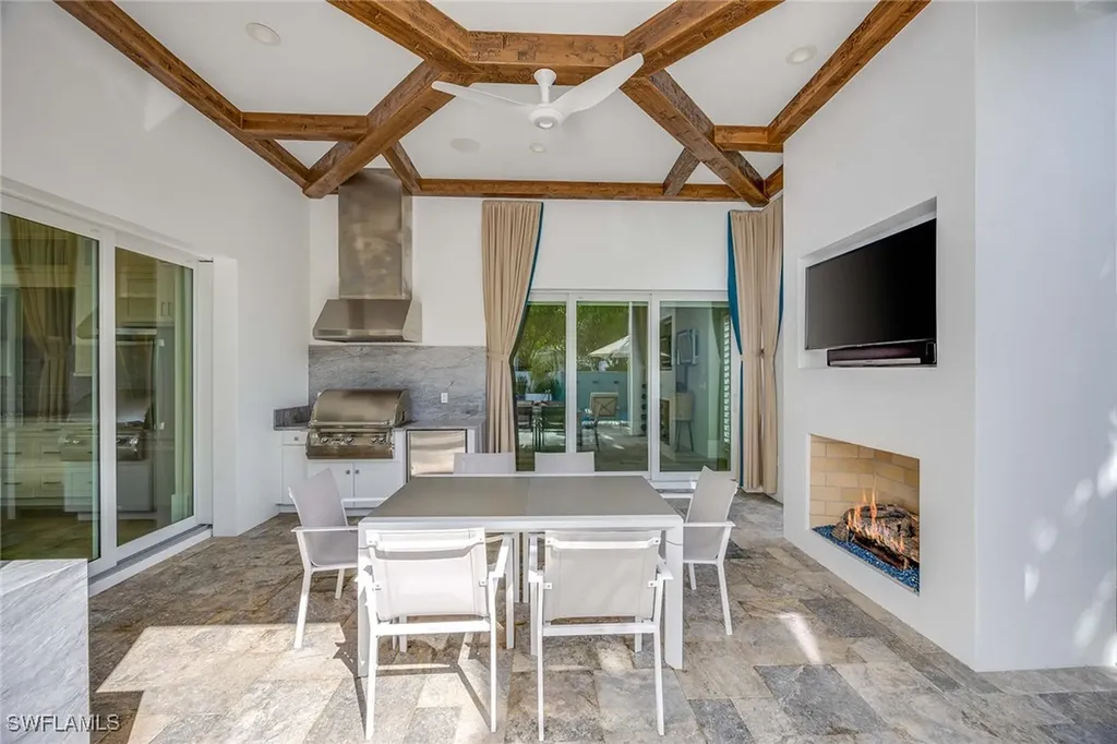 9171 Mercato Lane Naples FL 34108