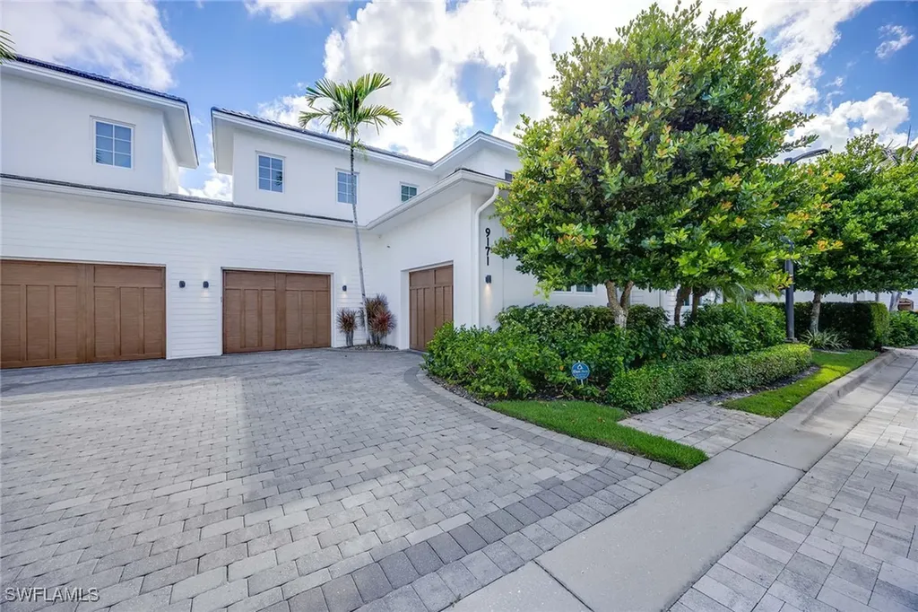 9171 Mercato Lane Naples FL 34108