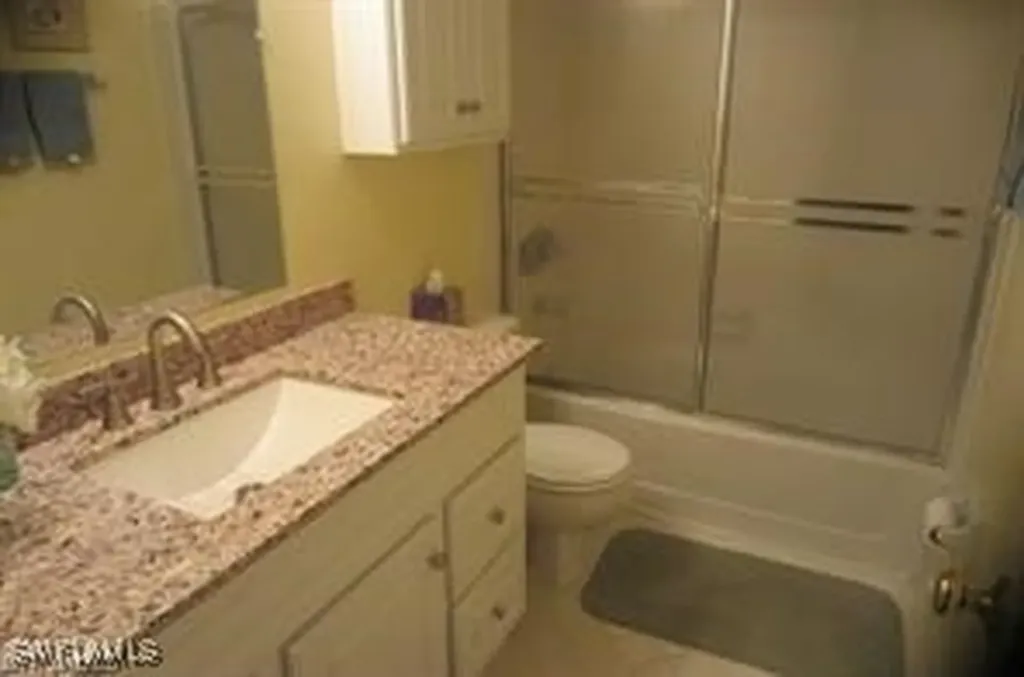 3618 Arctic Circle Naples FL 34112-5045