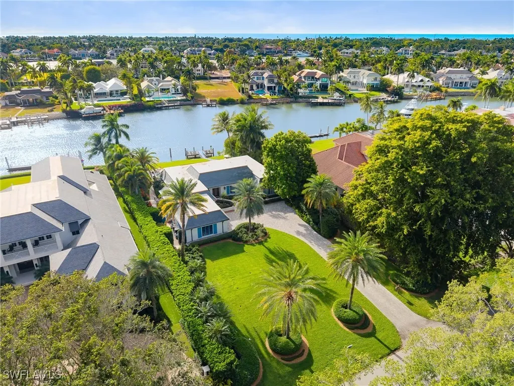 1060 Galleon Drive Naples FL 34102