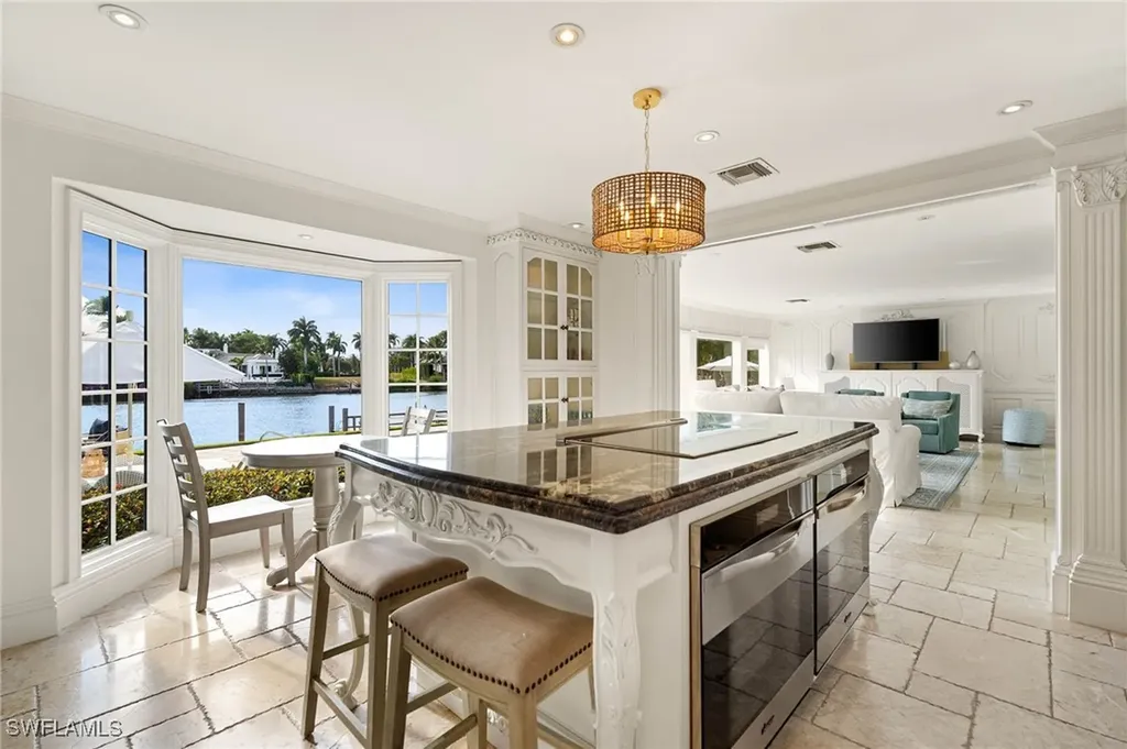 1060 Galleon Drive Naples FL 34102