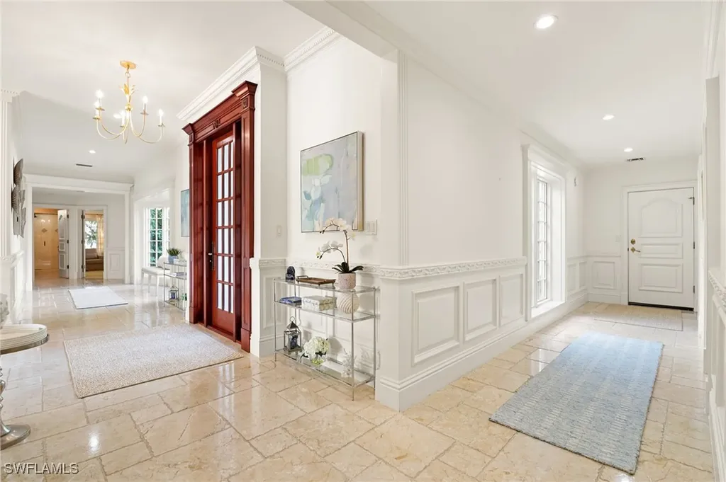 1060 Galleon Drive Naples FL 34102