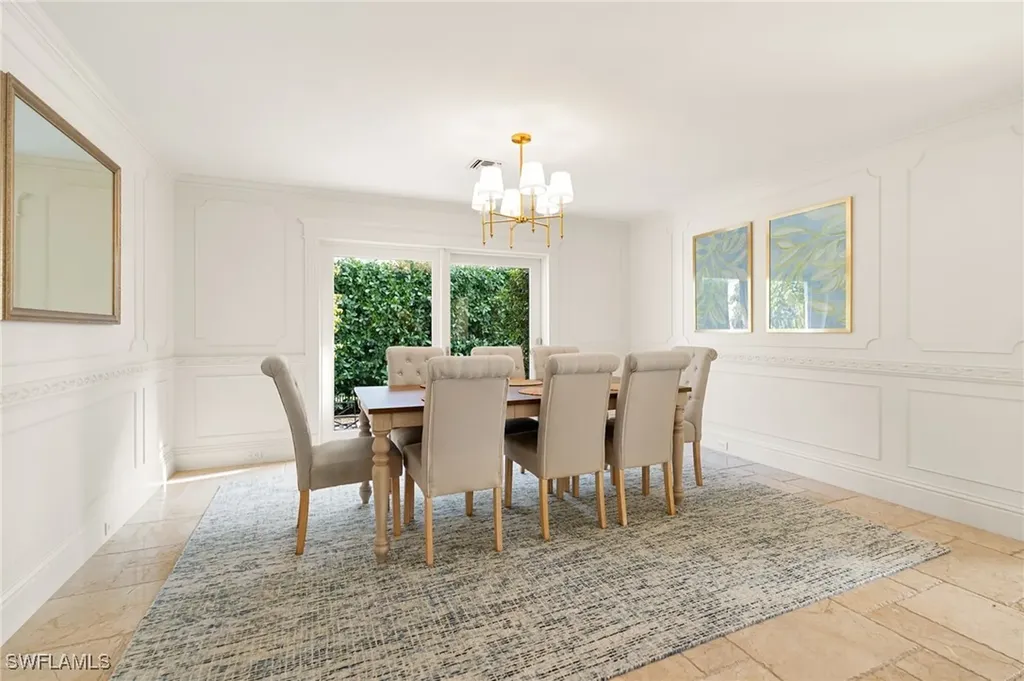 1060 Galleon Drive Naples FL 34102