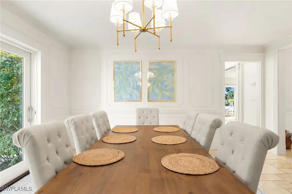 1060 Galleon Drive Naples FL 34102